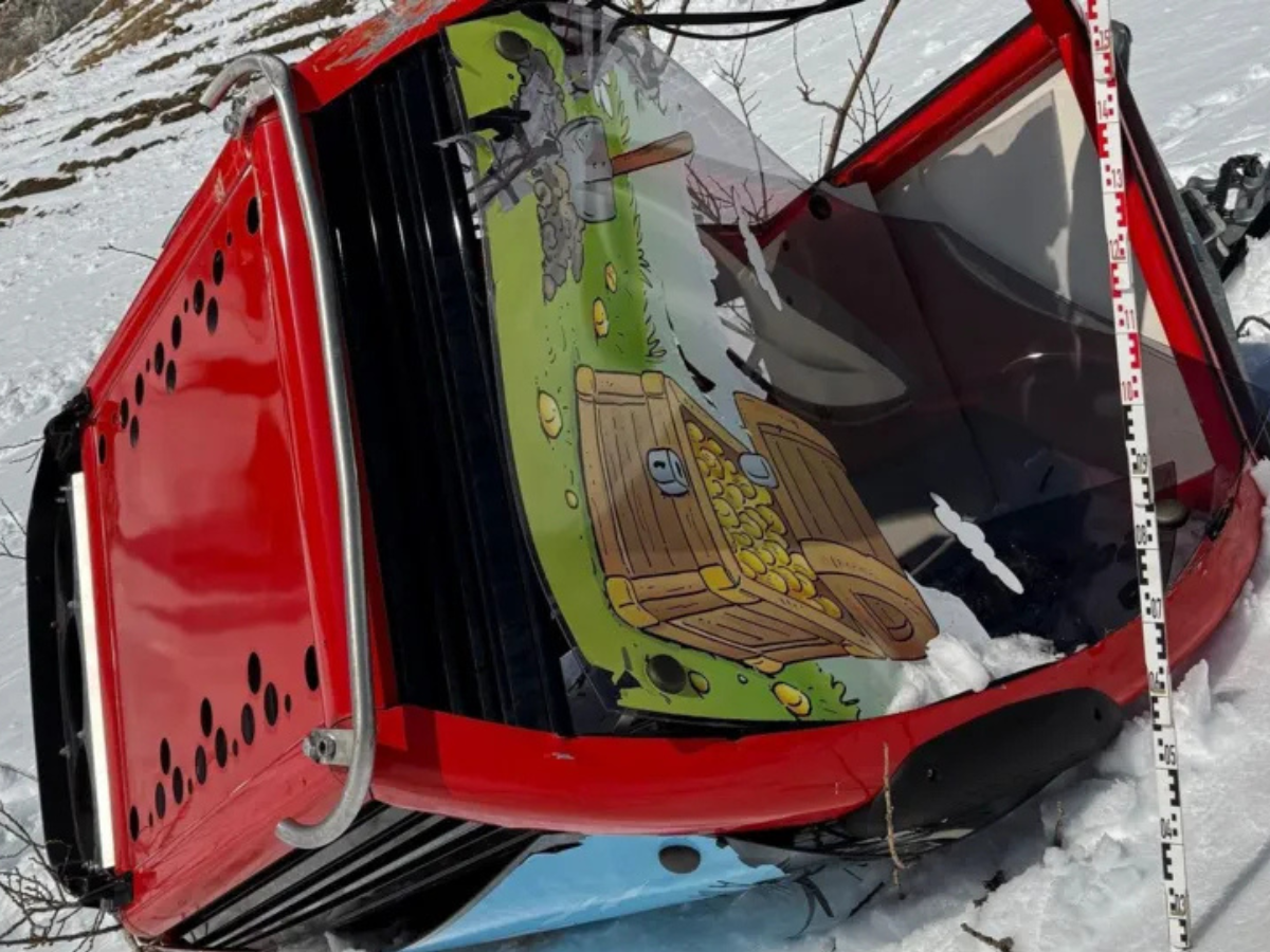 Skier loses her life after gondola detaches in Switzerland